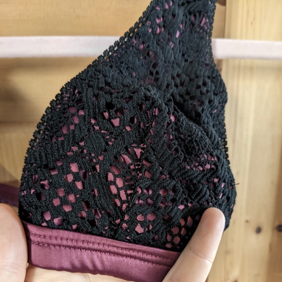 Modcloth satin and lace triangle bralette - Picture 2 of 3